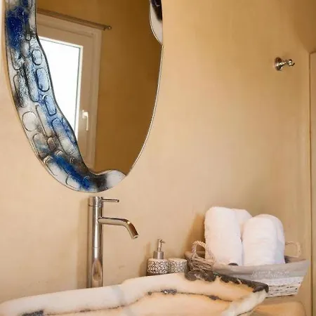 Sun Horizon * Parikia (Paros)